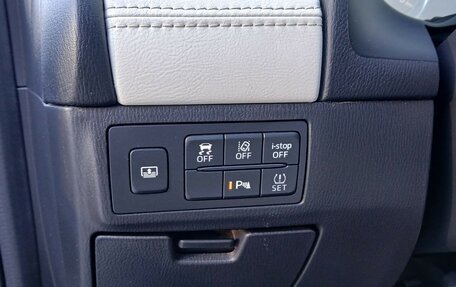 Mazda 6, 2017 год, 2 295 000 рублей, 26 фотография