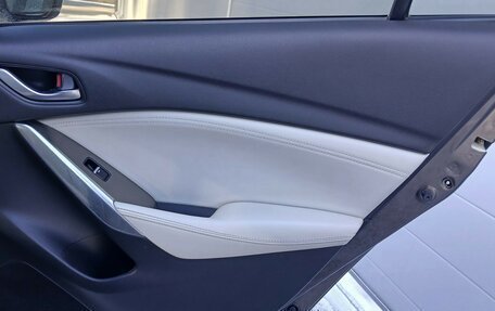 Mazda 6, 2017 год, 2 295 000 рублей, 33 фотография