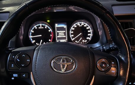 Toyota RAV4, 2018 год, 2 900 000 рублей, 5 фотография