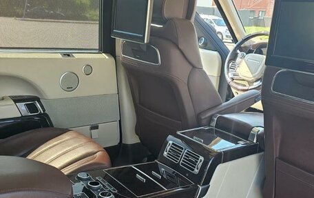 Land Rover Range Rover IV рестайлинг, 2016 год, 4 500 000 рублей, 10 фотография