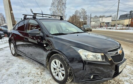 Chevrolet Cruze II, 2011 год, 645 000 рублей, 7 фотография