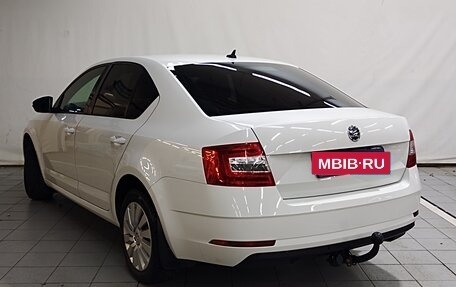 Skoda Octavia, 2017 год, 1 550 000 рублей, 3 фотография