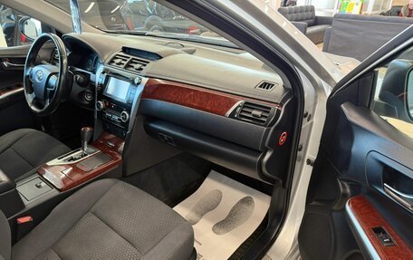 Toyota Camry, 2012 год, 1 899 000 рублей, 12 фотография