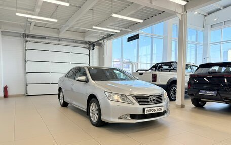 Toyota Camry, 2012 год, 1 899 000 рублей, 8 фотография