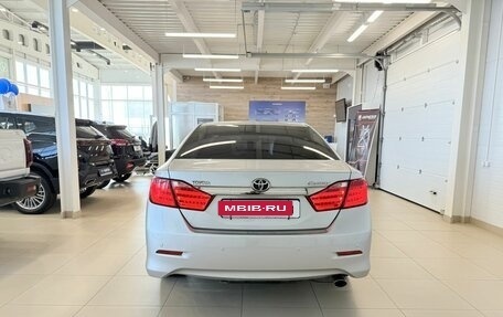 Toyota Camry, 2012 год, 1 899 000 рублей, 5 фотография