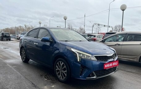 KIA Rio IV, 2021 год, 1 599 000 рублей, 2 фотография