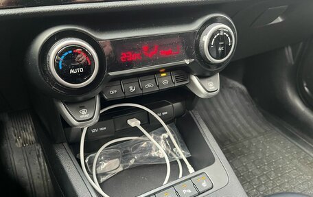 KIA Rio IV, 2021 год, 1 599 000 рублей, 12 фотография