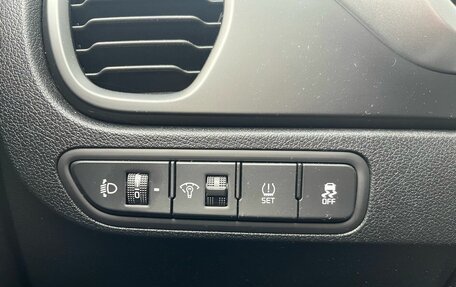 KIA Rio IV, 2021 год, 1 599 000 рублей, 17 фотография