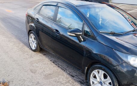 Ford Fiesta, 2017 год, 650 000 рублей, 4 фотография