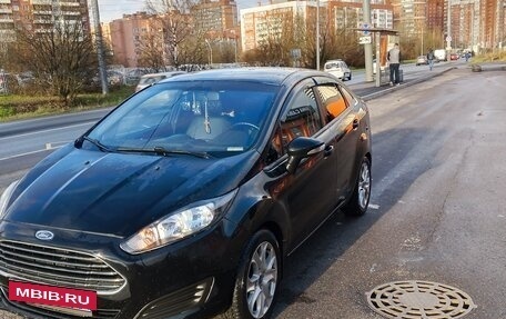 Ford Fiesta, 2017 год, 650 000 рублей, 2 фотография