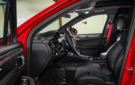 Porsche Macan I рестайлинг, 2025 год, 15 000 000 рублей, 15 фотография