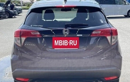 Honda Vezel, 2021 год, 1 650 000 рублей, 4 фотография