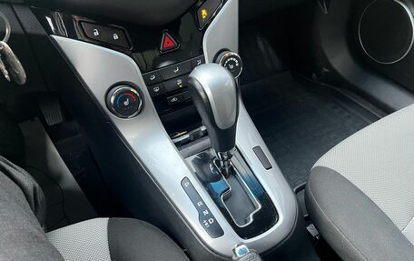 Chevrolet Cruze II, 2012 год, 749 000 рублей, 7 фотография