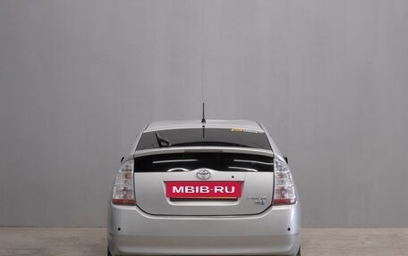 Toyota Prius, 2008 год, 749 000 рублей, 6 фотография