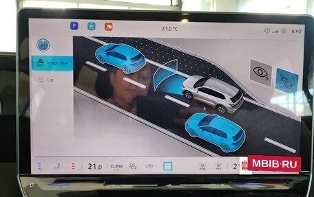 Volkswagen Tiguan, 2025 год, 4 950 000 рублей, 25 фотография