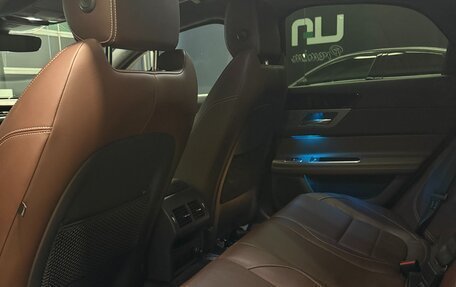 Jaguar XF II, 2019 год, 2 950 000 рублей, 12 фотография