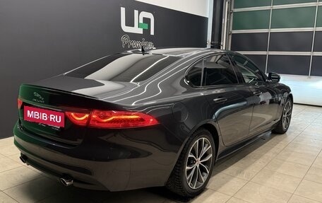 Jaguar XF II, 2019 год, 2 950 000 рублей, 7 фотография
