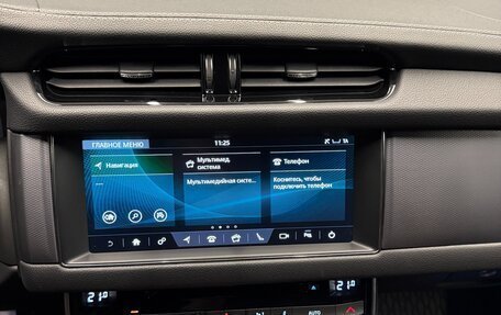 Jaguar XF II, 2019 год, 2 950 000 рублей, 17 фотография