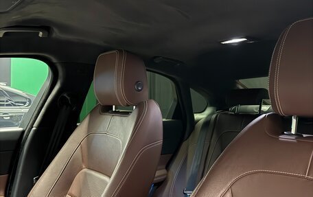 Jaguar XF II, 2019 год, 2 950 000 рублей, 21 фотография