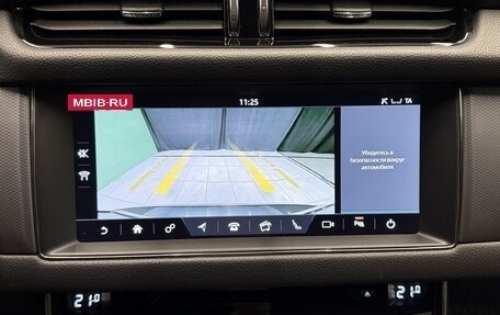 Jaguar XF II, 2019 год, 2 950 000 рублей, 18 фотография