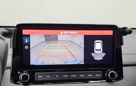 Hyundai Kona I, 2022 год, 1 260 000 рублей, 6 фотография