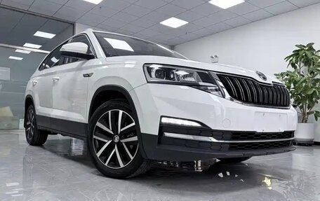 Skoda Kamiq I, 2022 год, 1 880 000 рублей, 2 фотография