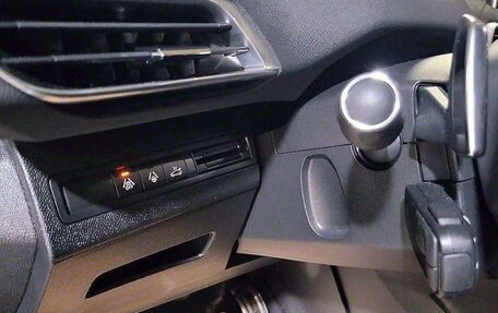 Peugeot 3008 II, 2022 год, 1 979 000 рублей, 14 фотография