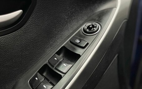 Hyundai i30 II рестайлинг, 2013 год, 999 000 рублей, 13 фотография