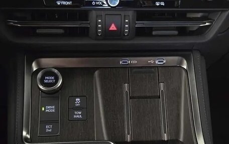 Lexus GX, 2025 год, 12 600 000 рублей, 13 фотография