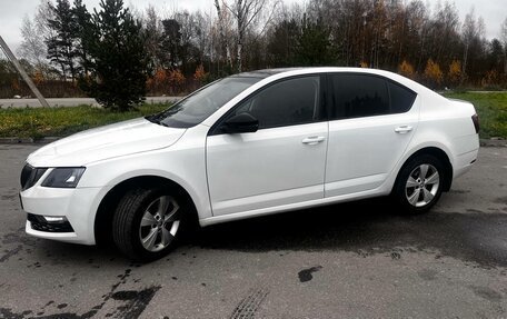 Skoda Octavia, 2017 год, 920 000 рублей, 7 фотография