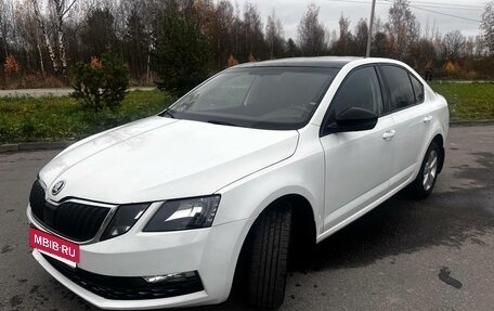 Skoda Octavia, 2017 год, 920 000 рублей, 8 фотография