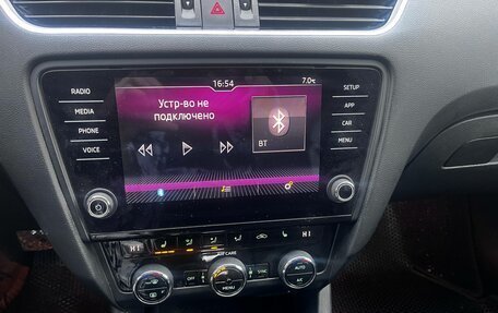 Skoda Octavia, 2017 год, 920 000 рублей, 15 фотография