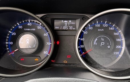 Hyundai ix35 I рестайлинг, 2011 год, 1 250 000 рублей, 6 фотография