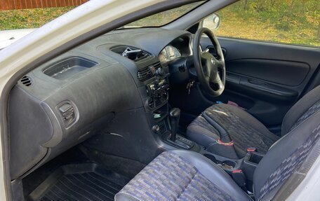 Nissan AD II, 2002 год, 185 000 рублей, 24 фотография