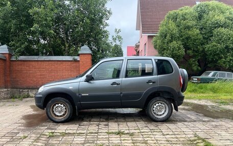 Chevrolet Niva I рестайлинг, 2017 год, 625 000 рублей, 4 фотография