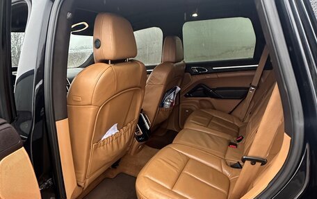 Porsche Cayenne III, 2011 год, 1 650 000 рублей, 9 фотография