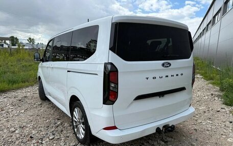 Ford Tourneo Custom, 2023 год, 4 500 000 рублей, 3 фотография