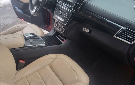 Mercedes-Benz GLS, 2017 год, 4 700 000 рублей, 15 фотография