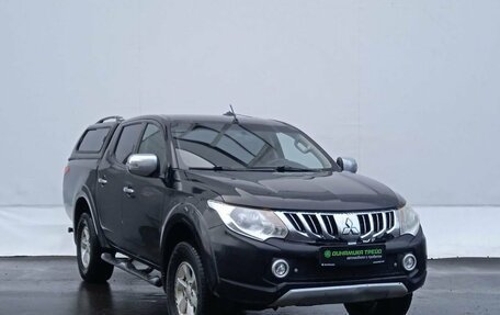 Mitsubishi L200 IV рестайлинг, 2016 год, 970 000 рублей, 3 фотография