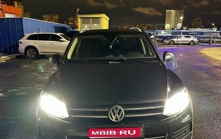 Volkswagen Touareg III, 2010 год, 1 330 000 рублей, 1 фотография