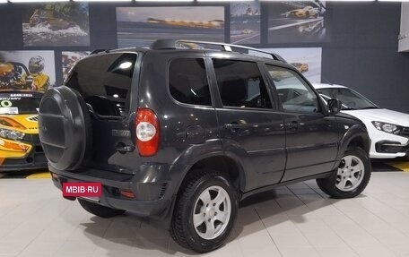 Chevrolet Niva I рестайлинг, 2019 год, 699 000 рублей, 4 фотография