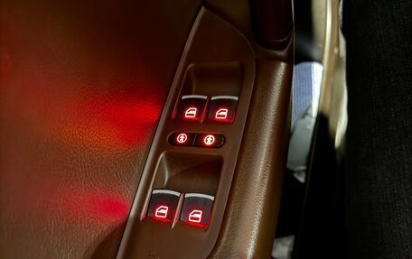 Volkswagen Touareg III, 2010 год, 1 330 000 рублей, 4 фотография