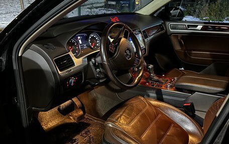 Volkswagen Touareg III, 2010 год, 1 330 000 рублей, 15 фотография