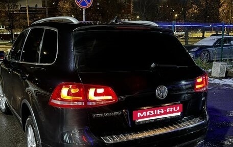 Volkswagen Touareg III, 2010 год, 1 330 000 рублей, 20 фотография