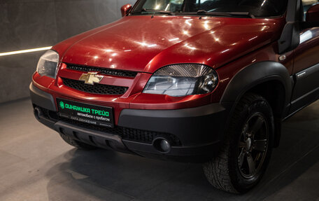 Chevrolet Niva I рестайлинг, 2017 год, 724 000 рублей, 2 фотография