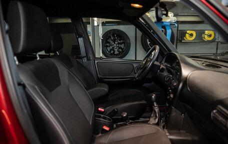 Chevrolet Niva I рестайлинг, 2017 год, 724 000 рублей, 15 фотография