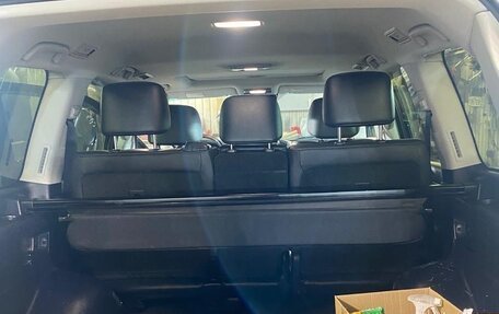 Toyota Land Cruiser 200, 2020 год, 8 000 000 рублей, 9 фотография
