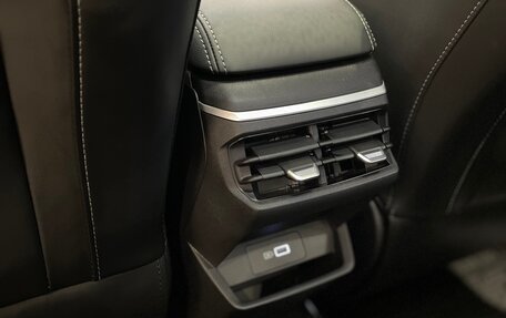 Geely Emgrand, 2024 год, 2 399 000 рублей, 26 фотография