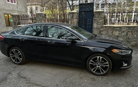 Ford Fusion (North America) II, 2020 год, 2 200 000 рублей, 2 фотография