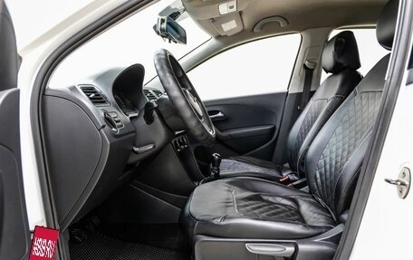 Volkswagen Polo VI (EU Market), 2015 год, 788 000 рублей, 23 фотография